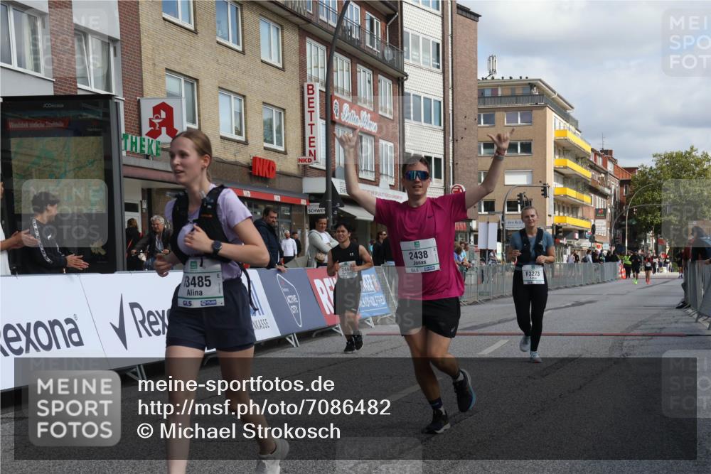 15.09.2024 - PSD Bank Halbmarathon Michael Strokosch http://msf.ph/oto/7086482 15.09.2024 12:34:49 Ziel 2438, 2444, 3151, 3251, 3273, 3485 meine-sportfotos.de