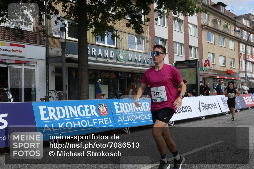 15.09.2024 - PSD Bank Halbmarathon Michael Strokosch http://msf.ph/oto/7086513 15.09.2024 12:34:50 Ziel 2438, 2444, 3151, 3251, 3273, 3485 meine-sportfotos.de