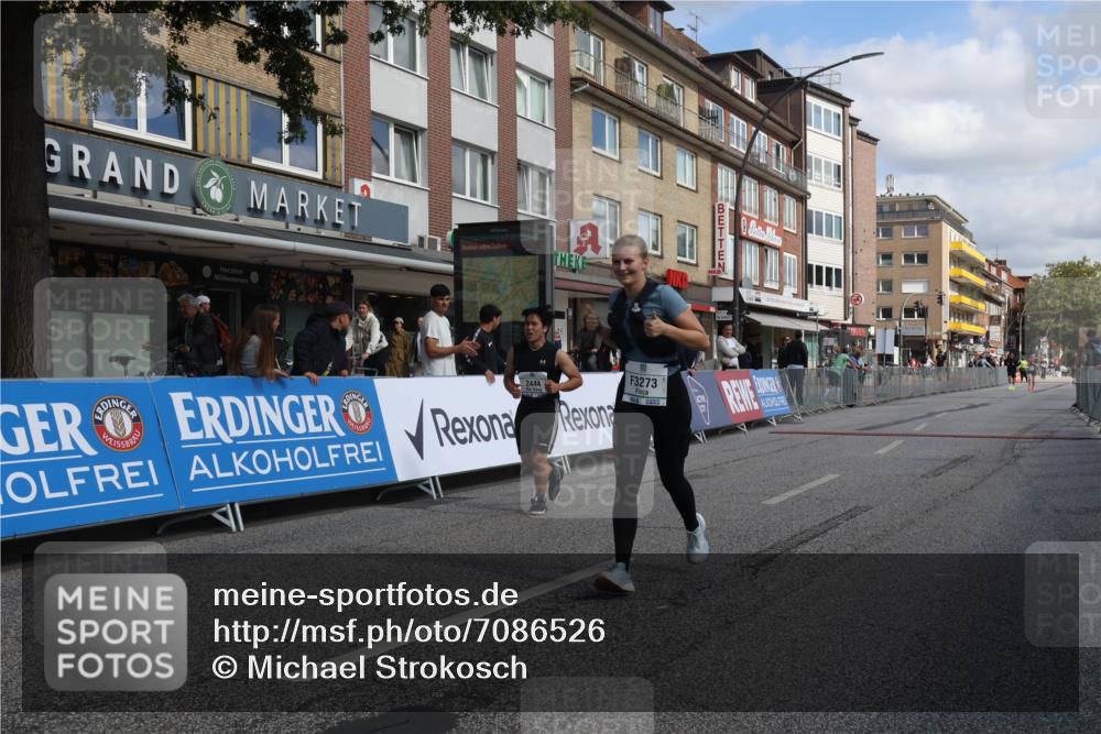 15.09.2024 - PSD Bank Halbmarathon Michael Strokosch http://msf.ph/oto/7086526 15.09.2024 12:34:52 Ziel 2438, 2444, 3151, 3273, 3485 meine-sportfotos.de