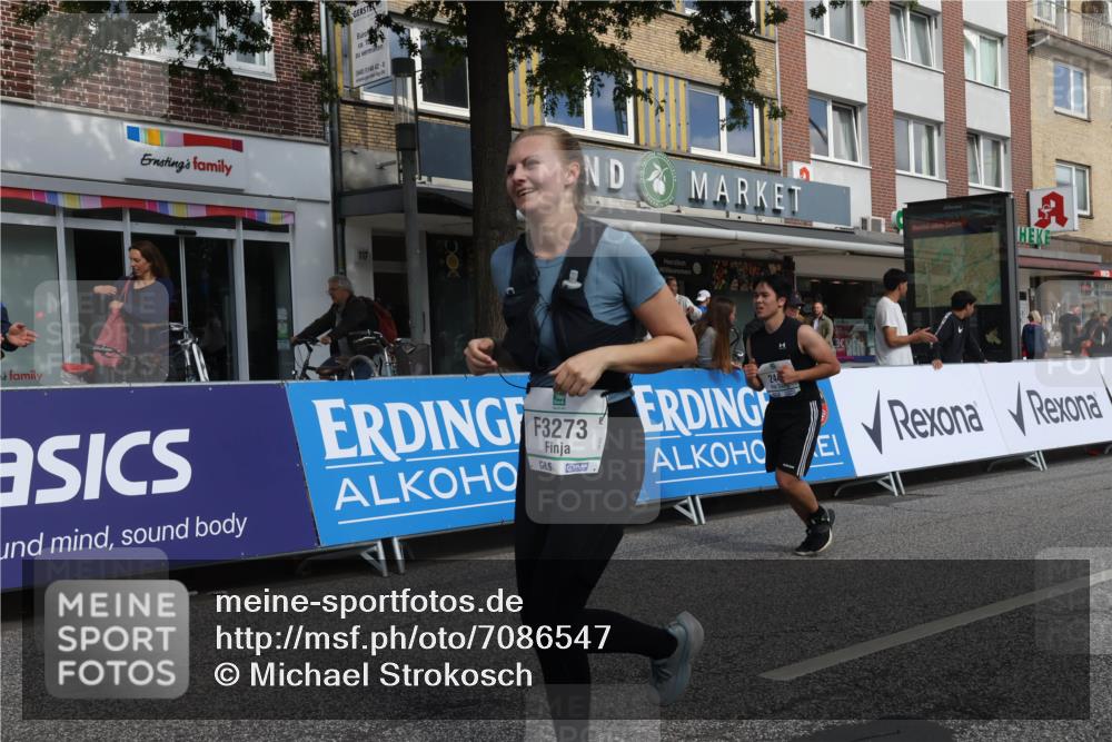 15.09.2024 - PSD Bank Halbmarathon Michael Strokosch http://msf.ph/oto/7086547 15.09.2024 12:34:53 Ziel 2438, 2444, 3151, 3273, 3485 meine-sportfotos.de