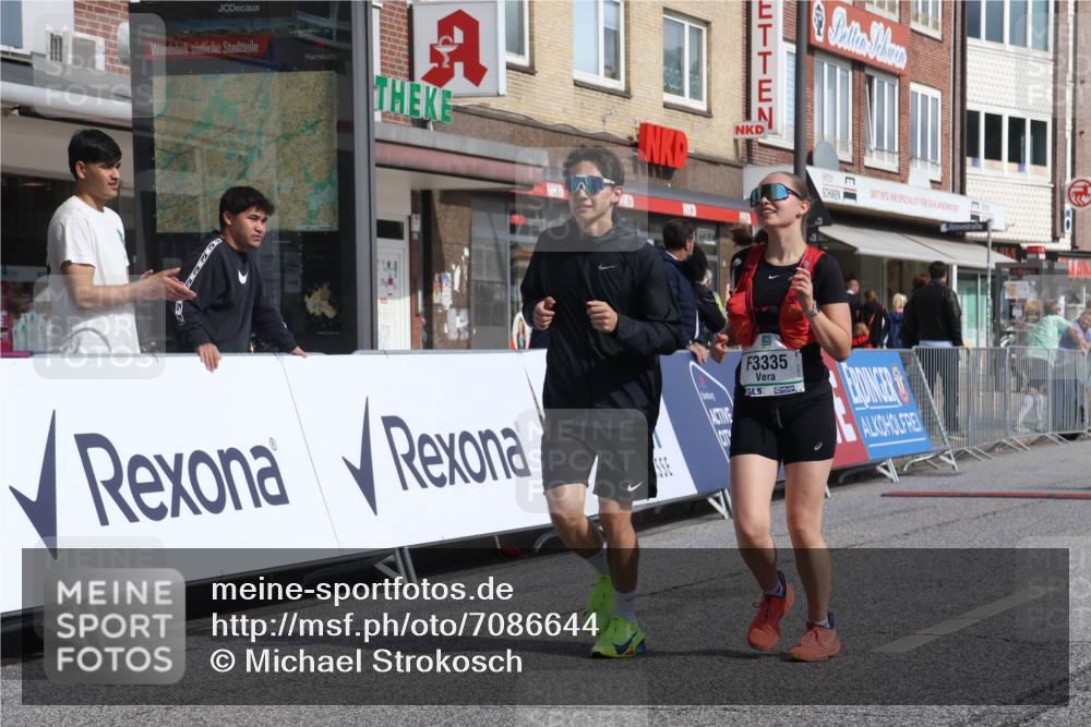 15.09.2024 - PSD Bank Halbmarathon Michael Strokosch http://msf.ph/oto/7086644 15.09.2024 12:35:11 Ziel 2207, 2324, 3335 meine-sportfotos.de