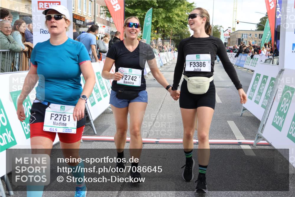 15.09.2024 - PSD Bank Halbmarathon Strokosch-Dieckow http://msf.ph/oto/7086645 15.09.2024 12:37:45 Ziel 2742, 2761, 3386 meine-sportfotos.de