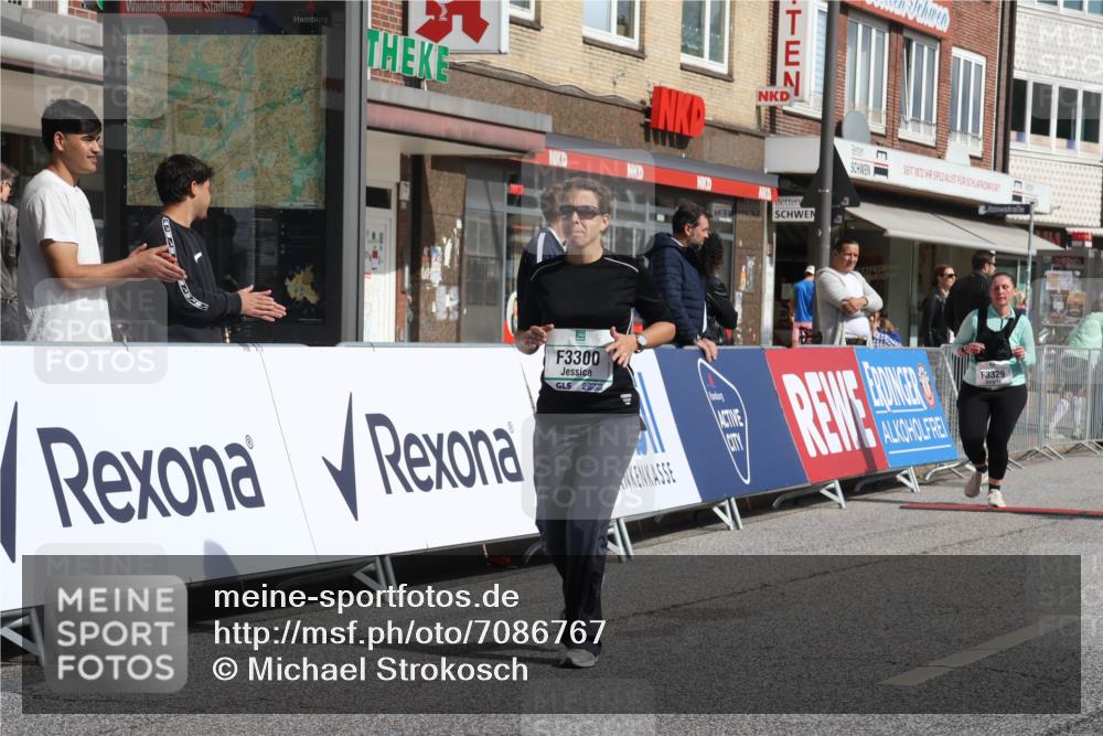 15.09.2024 - PSD Bank Halbmarathon Michael Strokosch http://msf.ph/oto/7086767 15.09.2024 12:35:22 Ziel 2207, 3071, 3178, 3300, 3329, 3468 meine-sportfotos.de