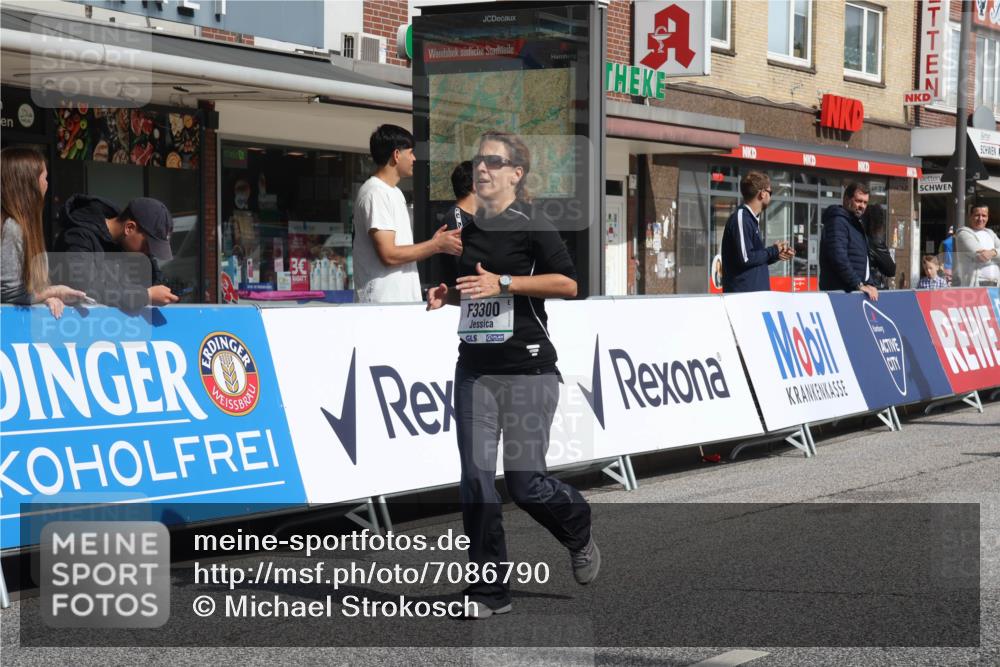 15.09.2024 - PSD Bank Halbmarathon Michael Strokosch http://msf.ph/oto/7086790 15.09.2024 12:35:23 Ziel 2207, 3071, 3178, 3300, 3329, 3468 meine-sportfotos.de