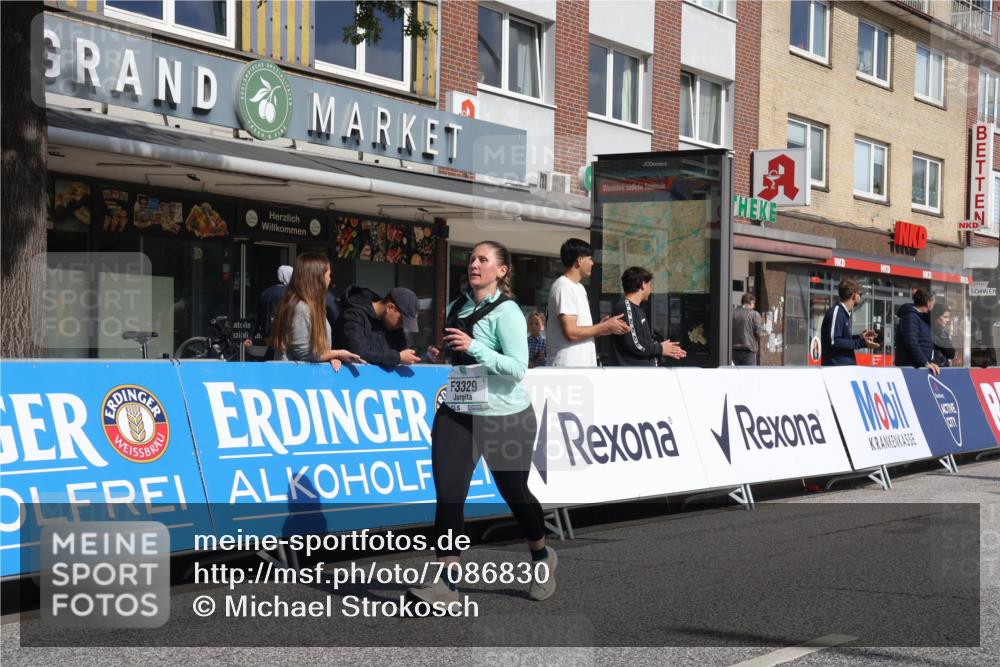 15.09.2024 - PSD Bank Halbmarathon Michael Strokosch http://msf.ph/oto/7086830 15.09.2024 12:35:27 Ziel 1504, 1895, 2257, 2286, 3071, 3178, 3300, 3329, 3468 meine-sportfotos.de