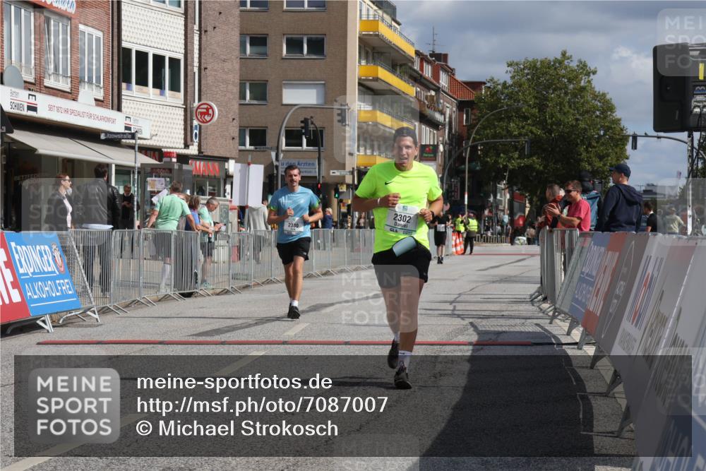 15.09.2024 - PSD Bank Halbmarathon Michael Strokosch http://msf.ph/oto/7087007 15.09.2024 12:36:07 Ziel 2302, 2380 meine-sportfotos.de