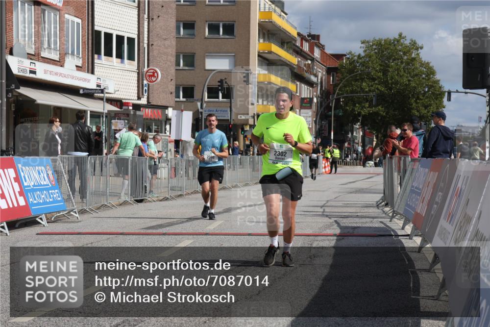 15.09.2024 - PSD Bank Halbmarathon Michael Strokosch http://msf.ph/oto/7087014 15.09.2024 12:36:08 Ziel 2302, 2380 meine-sportfotos.de