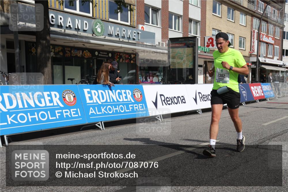 15.09.2024 - PSD Bank Halbmarathon Michael Strokosch http://msf.ph/oto/7087076 15.09.2024 12:36:11 Ziel 2302, 2380 meine-sportfotos.de