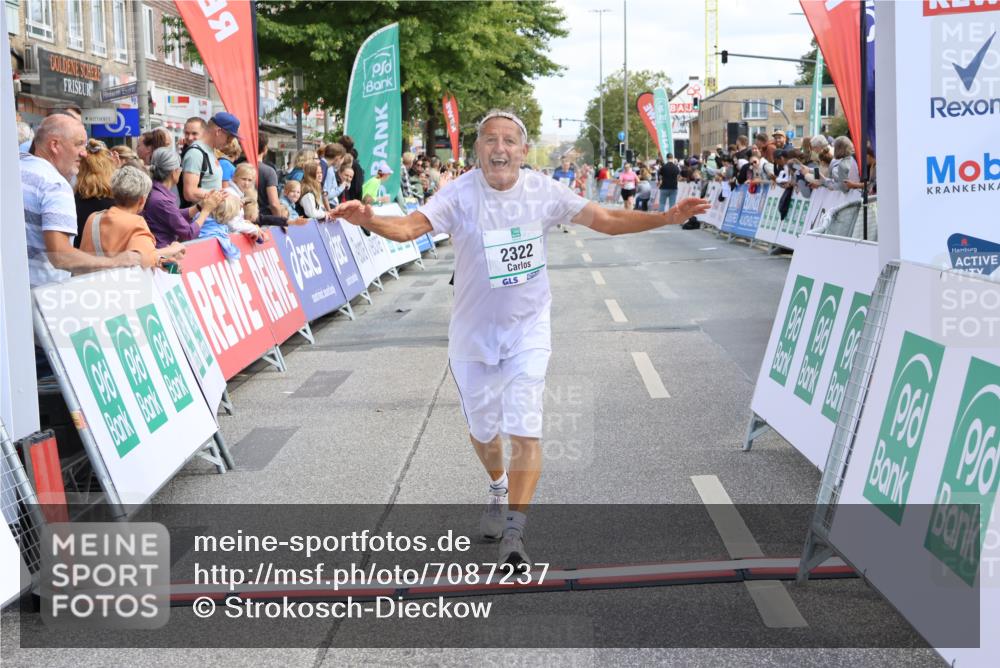 15.09.2024 - PSD Bank Halbmarathon Strokosch-Dieckow http://msf.ph/oto/7087237 15.09.2024 12:28:23 Ziel 1858, 2322, 2420, 3073, 3327 meine-sportfotos.de