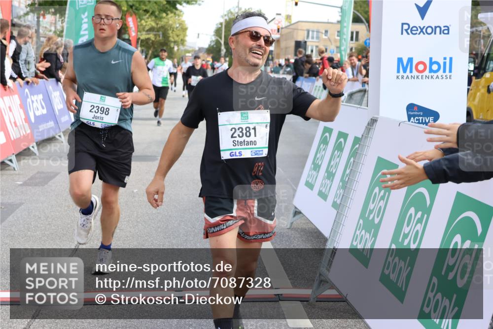 15.09.2024 - PSD Bank Halbmarathon Strokosch-Dieckow http://msf.ph/oto/7087328 15.09.2024 12:38:01 Ziel 1816, 2381, 2398, 2432, 2517, 3380, 3441, 3481 meine-sportfotos.de
