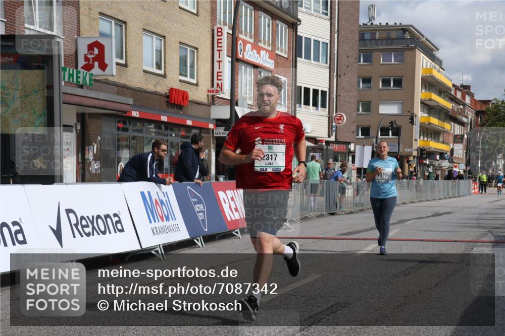 15.09.2024 - PSD Bank Halbmarathon Michael Strokosch http://msf.ph/oto/7087342 15.09.2024 12:36:53 Ziel 2317, 3351 meine-sportfotos.de
