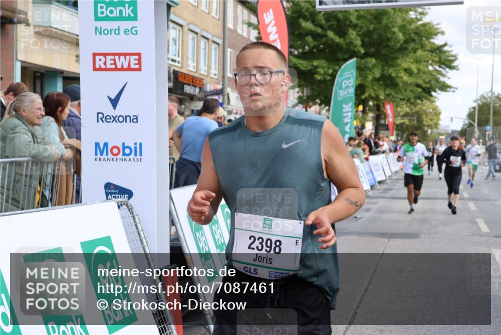 15.09.2024 - PSD Bank Halbmarathon Strokosch-Dieckow http://msf.ph/oto/7087461 15.09.2024 12:38:02 Ziel 1816, 2381, 2398, 2432, 2517, 3380, 3441, 3481 meine-sportfotos.de
