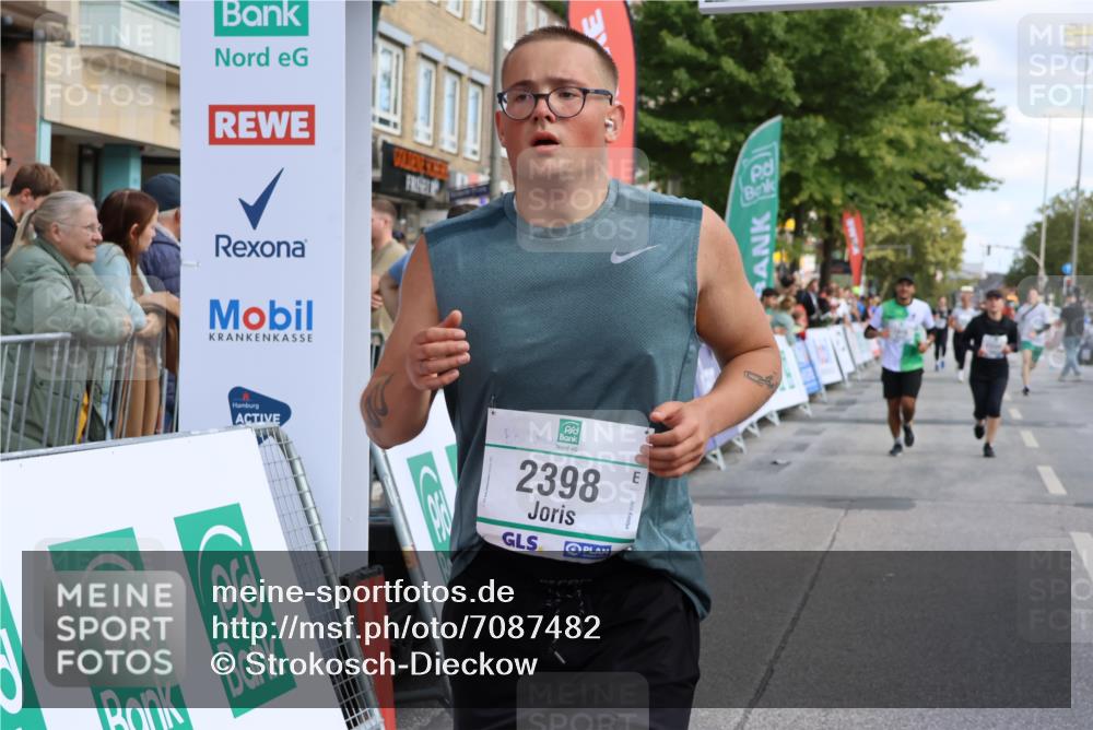 15.09.2024 - PSD Bank Halbmarathon Strokosch-Dieckow http://msf.ph/oto/7087482 15.09.2024 12:38:02 Ziel 1816, 2381, 2398, 2432, 2517, 3380, 3441, 3481 meine-sportfotos.de