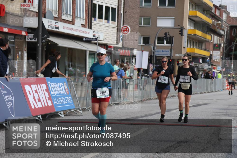 15.09.2024 - PSD Bank Halbmarathon Michael Strokosch http://msf.ph/oto/7087495 15.09.2024 12:37:16 Ziel 2742, 2761, 3386 meine-sportfotos.de