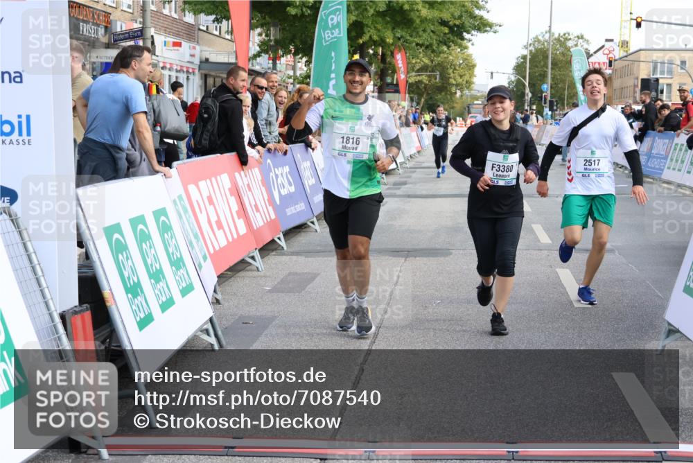 15.09.2024 - PSD Bank Halbmarathon Strokosch-Dieckow http://msf.ph/oto/7087540 15.09.2024 12:38:06 Ziel 1816, 2381, 2398, 2432, 2517, 3380, 3415, 3441, 3481 meine-sportfotos.de