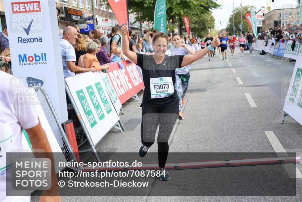 15.09.2024 - PSD Bank Halbmarathon Strokosch-Dieckow http://msf.ph/oto/7087584 15.09.2024 12:28:25 Ziel 1858, 2322, 2420, 3073, 3327 meine-sportfotos.de