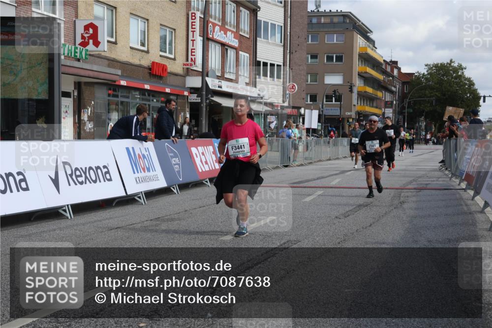 15.09.2024 - PSD Bank Halbmarathon Michael Strokosch http://msf.ph/oto/7087638 15.09.2024 12:37:33 Ziel 2381, 2398, 2432, 3441, 3481 meine-sportfotos.de