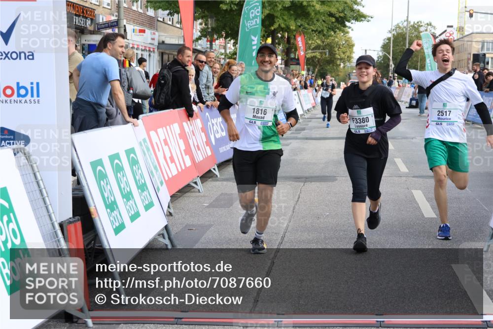 15.09.2024 - PSD Bank Halbmarathon Strokosch-Dieckow http://msf.ph/oto/7087660 15.09.2024 12:38:06 Ziel 1816, 2381, 2398, 2432, 2517, 3380, 3415, 3441, 3481 meine-sportfotos.de