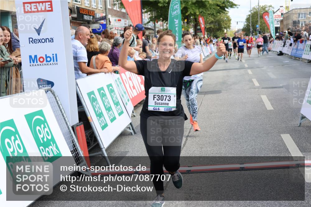 15.09.2024 - PSD Bank Halbmarathon Strokosch-Dieckow http://msf.ph/oto/7087707 15.09.2024 12:28:26 Ziel 1858, 2322, 2420, 3073, 3327 meine-sportfotos.de