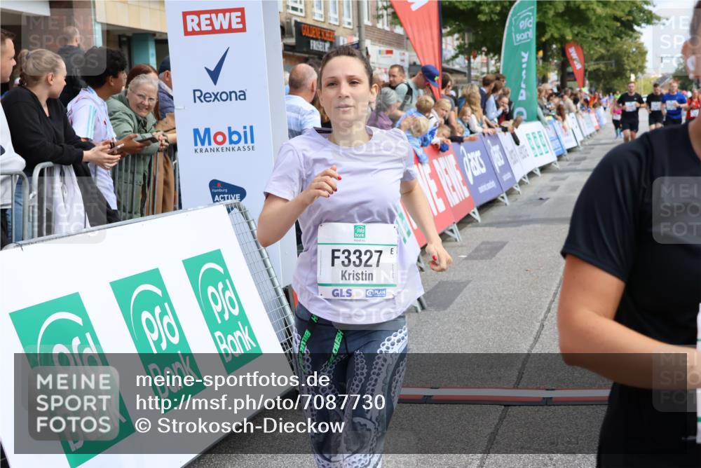 15.09.2024 - PSD Bank Halbmarathon Strokosch-Dieckow http://msf.ph/oto/7087730 15.09.2024 12:28:27 Ziel 1858, 2322, 3073, 3327 meine-sportfotos.de