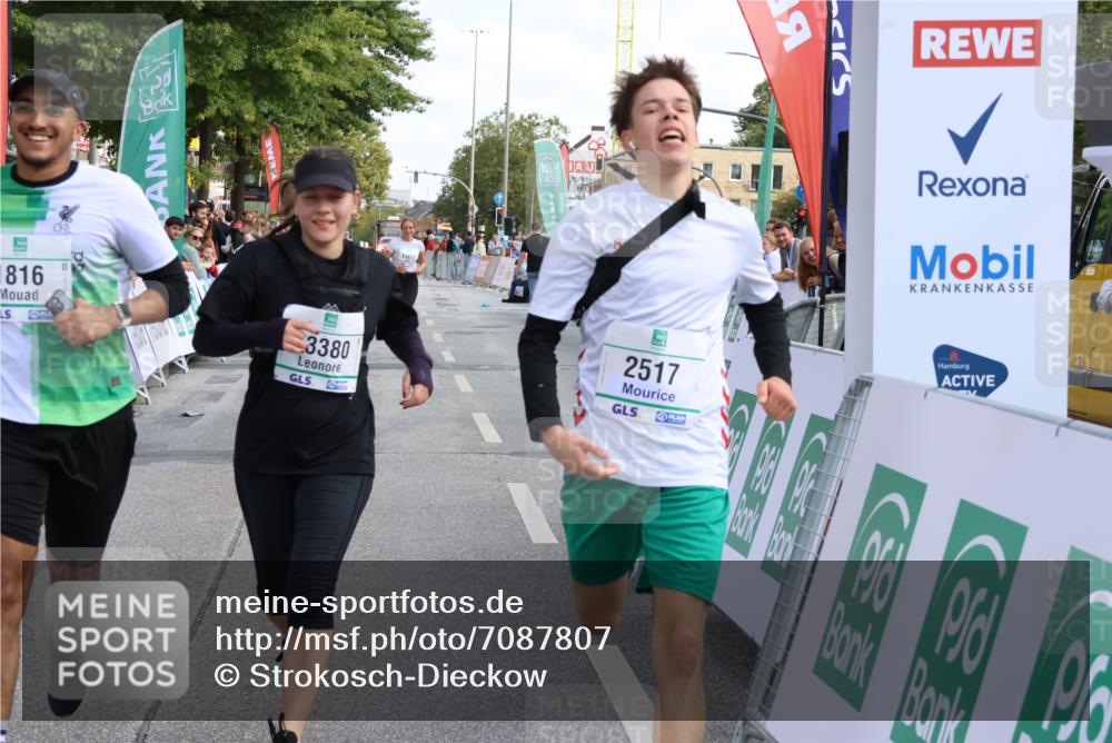 15.09.2024 - PSD Bank Halbmarathon Strokosch-Dieckow http://msf.ph/oto/7087807 15.09.2024 12:38:07 Ziel 1816, 2381, 2398, 2432, 2517, 3380, 3415, 3441, 3481 meine-sportfotos.de