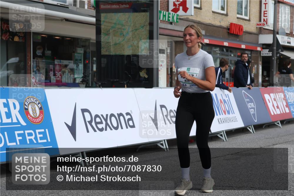 15.09.2024 - PSD Bank Halbmarathon Michael Strokosch http://msf.ph/oto/7087830 15.09.2024 12:37:52 Ziel 1816, 2517, 3380, 3415, 3417 meine-sportfotos.de
