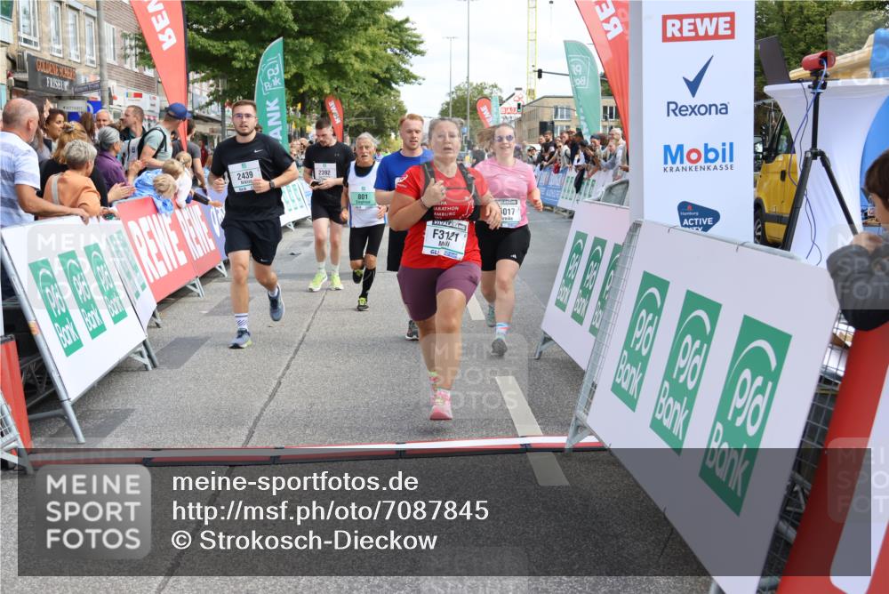 15.09.2024 - PSD Bank Halbmarathon Strokosch-Dieckow http://msf.ph/oto/7087845 15.09.2024 12:28:35 Ziel 2322, 2392, 2439, 2441, 3017, 3073, 3121, 3225, 3327 meine-sportfotos.de
