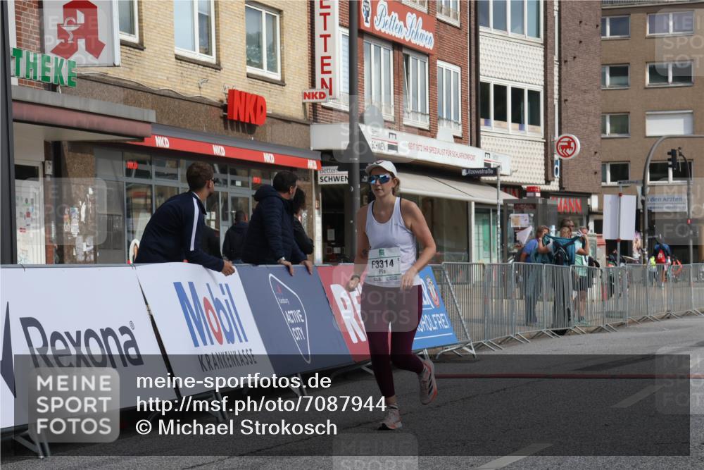 15.09.2024 - PSD Bank Halbmarathon Michael Strokosch http://msf.ph/oto/7087944 15.09.2024 12:38:11 Ziel 3314 meine-sportfotos.de