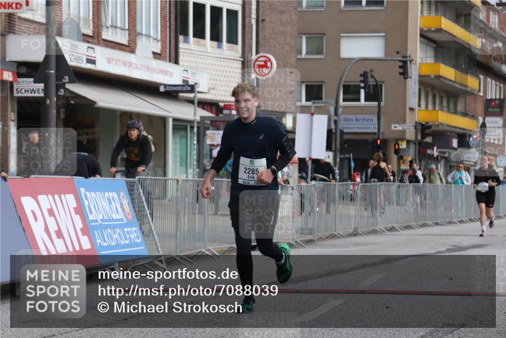 15.09.2024 - PSD Bank Halbmarathon Michael Strokosch http://msf.ph/oto/7088039 15.09.2024 12:38:32 Ziel 2285 meine-sportfotos.de