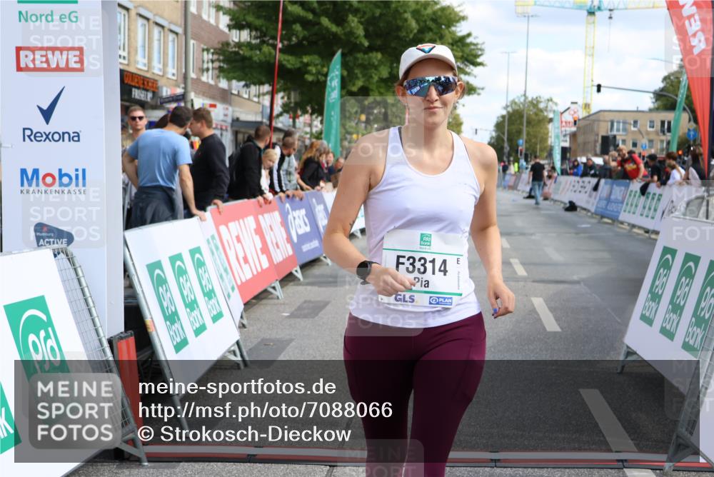 15.09.2024 - PSD Bank Halbmarathon Strokosch-Dieckow http://msf.ph/oto/7088066 15.09.2024 12:38:36 Ziel 3314 meine-sportfotos.de