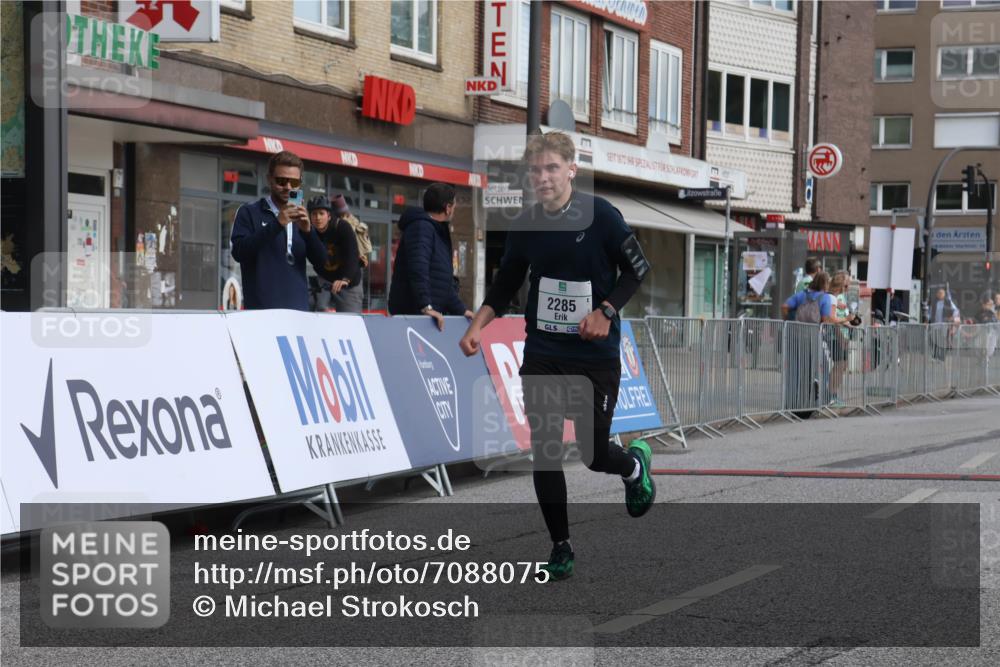 15.09.2024 - PSD Bank Halbmarathon Michael Strokosch http://msf.ph/oto/7088075 15.09.2024 12:38:33 Ziel 2285, 3123 meine-sportfotos.de