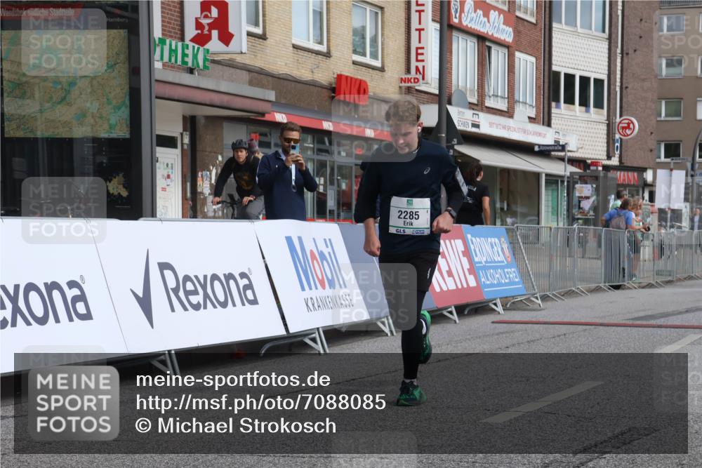15.09.2024 - PSD Bank Halbmarathon Michael Strokosch http://msf.ph/oto/7088085 15.09.2024 12:38:34 Ziel 2285, 3123 meine-sportfotos.de