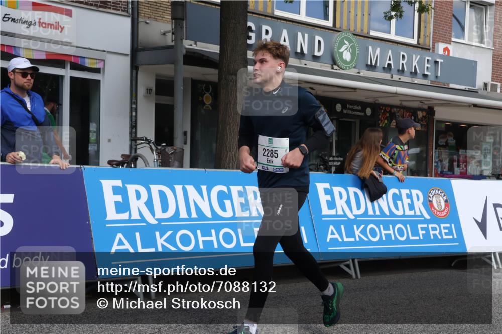 15.09.2024 - PSD Bank Halbmarathon Michael Strokosch http://msf.ph/oto/7088132 15.09.2024 12:38:36 Ziel 2285, 3123 meine-sportfotos.de