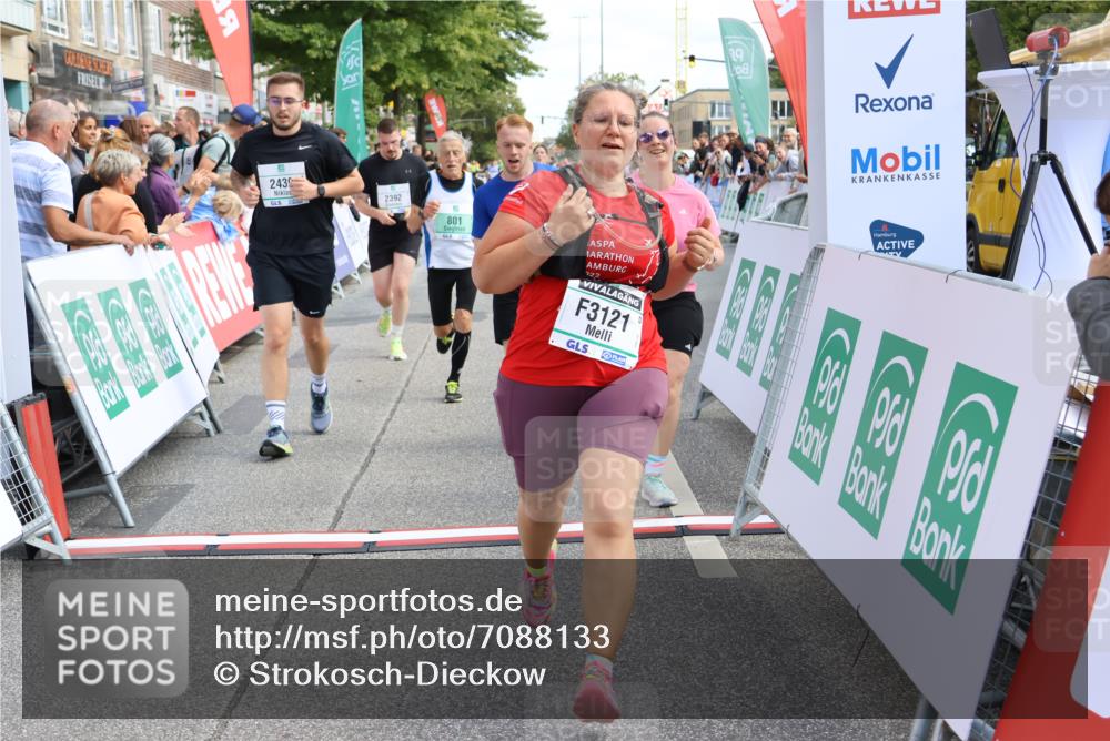 15.09.2024 - PSD Bank Halbmarathon Strokosch-Dieckow http://msf.ph/oto/7088133 15.09.2024 12:28:36 Ziel 2392, 2439, 2441, 3017, 3073, 3121, 3225, 3274, 3327 meine-sportfotos.de