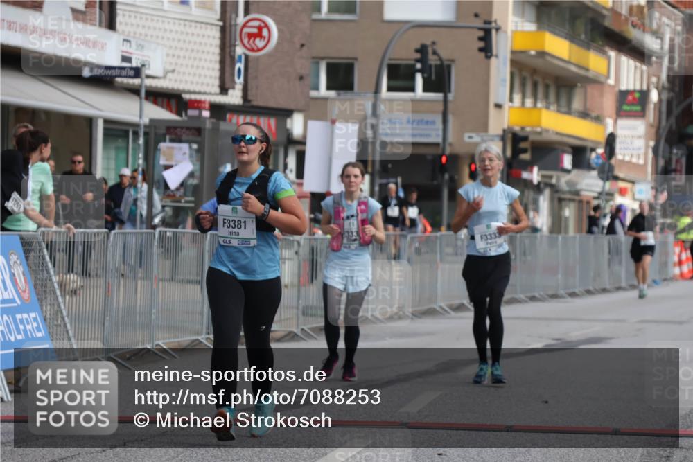 15.09.2024 - PSD Bank Halbmarathon Michael Strokosch http://msf.ph/oto/7088253 15.09.2024 12:38:48 Ziel 3123, 3332, 3333, 3381 meine-sportfotos.de