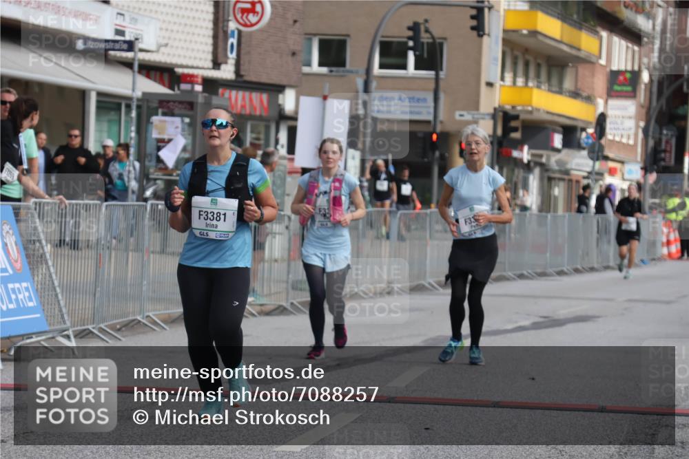 15.09.2024 - PSD Bank Halbmarathon Michael Strokosch http://msf.ph/oto/7088257 15.09.2024 12:38:48 Ziel 3123, 3332, 3333, 3381 meine-sportfotos.de