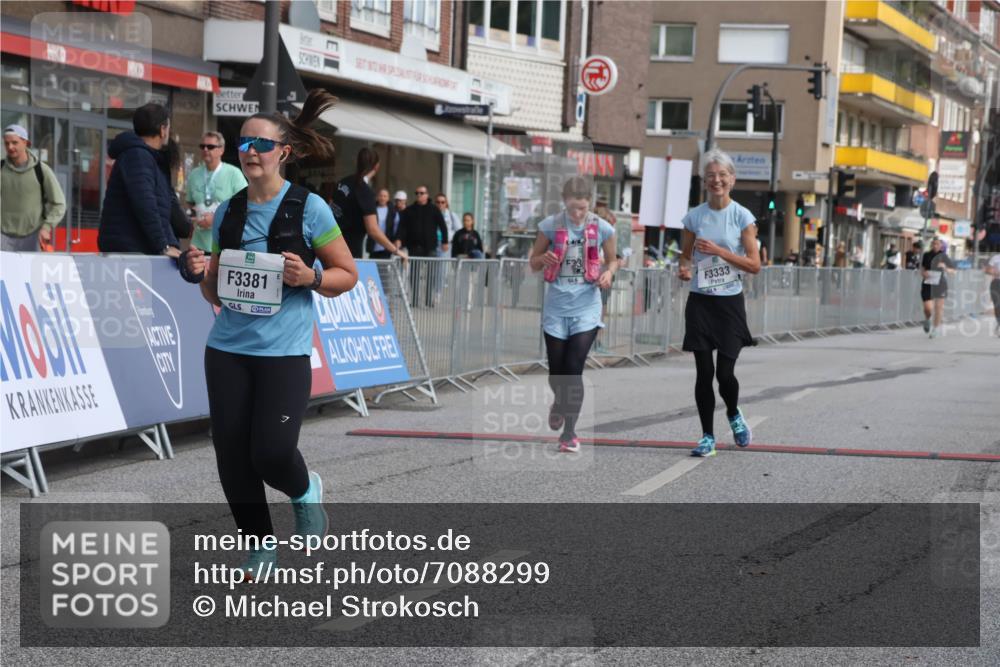 15.09.2024 - PSD Bank Halbmarathon Michael Strokosch http://msf.ph/oto/7088299 15.09.2024 12:38:50 Ziel 3123, 3332, 3333, 3381 meine-sportfotos.de
