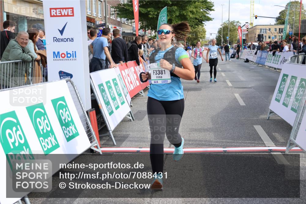 15.09.2024 - PSD Bank Halbmarathon Strokosch-Dieckow http://msf.ph/oto/7088431 15.09.2024 12:39:12 Ziel 3123, 3332, 3333, 3381 meine-sportfotos.de