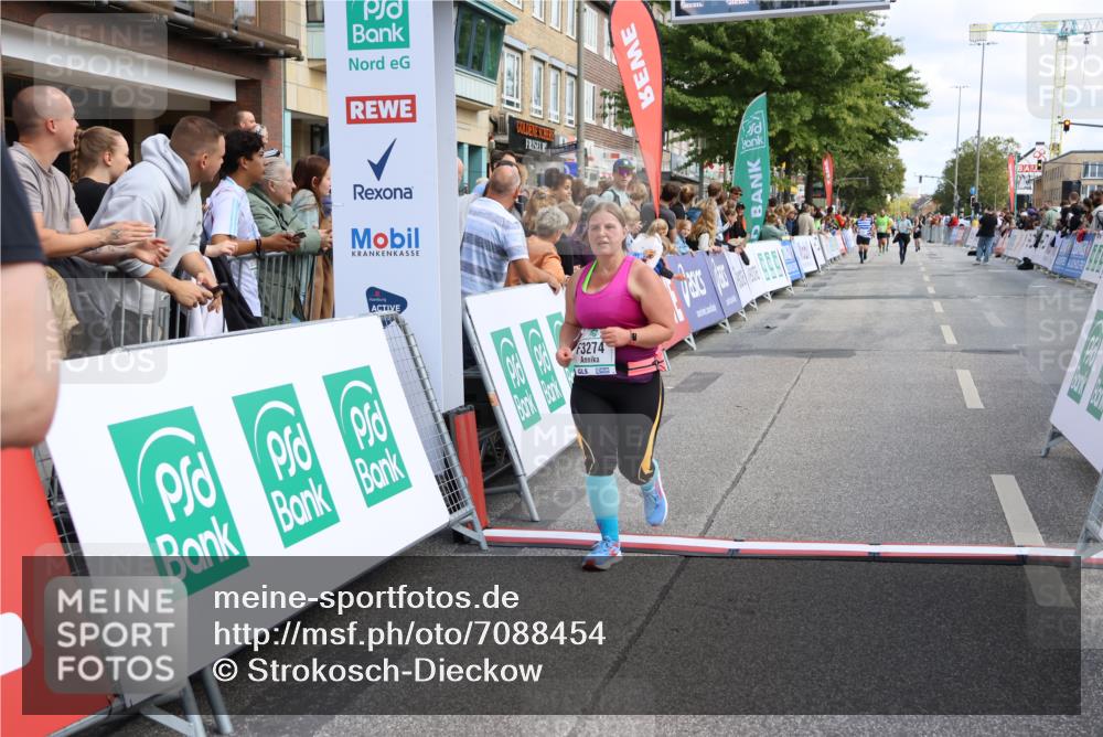 15.09.2024 - PSD Bank Halbmarathon Strokosch-Dieckow http://msf.ph/oto/7088454 15.09.2024 12:28:44 Ziel 2392, 2439, 2441, 3017, 3121, 3225, 3274 meine-sportfotos.de