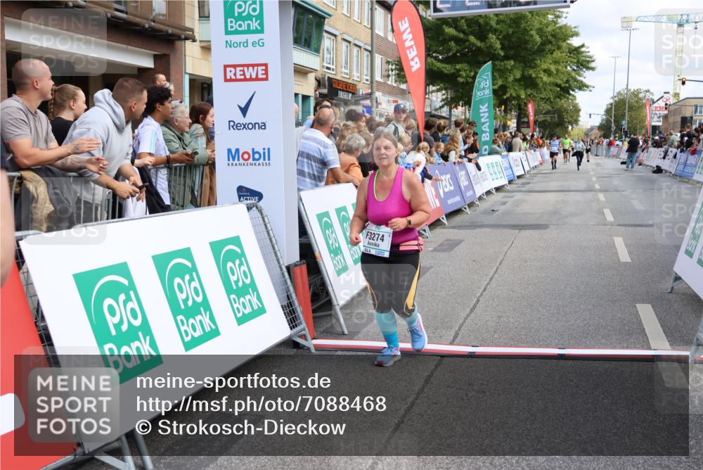15.09.2024 - PSD Bank Halbmarathon Strokosch-Dieckow http://msf.ph/oto/7088468 15.09.2024 12:28:44 Ziel 2392, 2439, 2441, 3017, 3121, 3225, 3274 meine-sportfotos.de