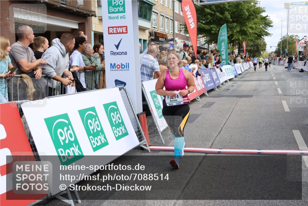 15.09.2024 - PSD Bank Halbmarathon Strokosch-Dieckow http://msf.ph/oto/7088514 15.09.2024 12:28:44 Ziel 2392, 2439, 2441, 3017, 3121, 3225, 3274 meine-sportfotos.de