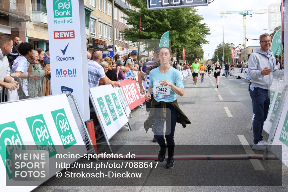 15.09.2024 - PSD Bank Halbmarathon Strokosch-Dieckow http://msf.ph/oto/7088647 15.09.2024 12:28:58 Ziel 2108, 2458, 2715, 3442 meine-sportfotos.de