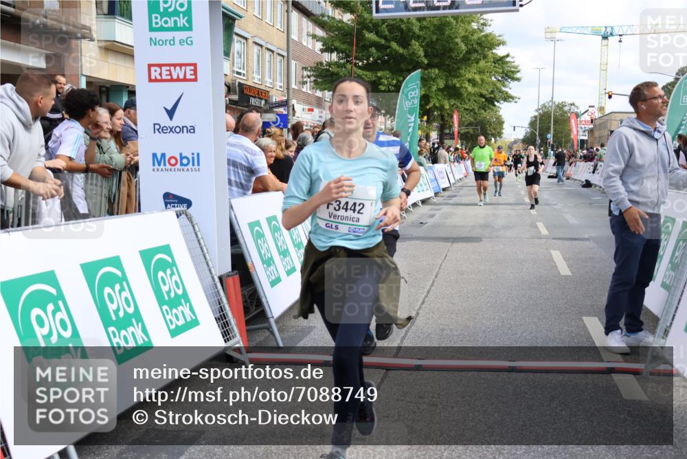 15.09.2024 - PSD Bank Halbmarathon Strokosch-Dieckow http://msf.ph/oto/7088749 15.09.2024 12:28:58 Ziel 2108, 2458, 2715, 3442 meine-sportfotos.de
