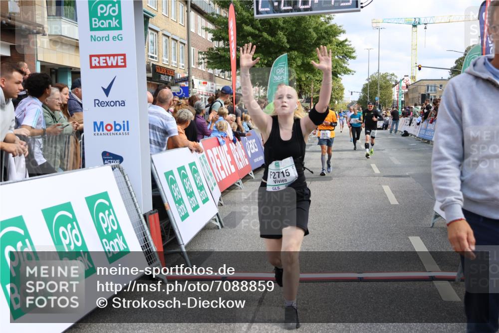 15.09.2024 - PSD Bank Halbmarathon Strokosch-Dieckow http://msf.ph/oto/7088859 15.09.2024 12:29:04 Ziel 2076, 2108, 2157, 2458, 2715, 3255, 3442 meine-sportfotos.de