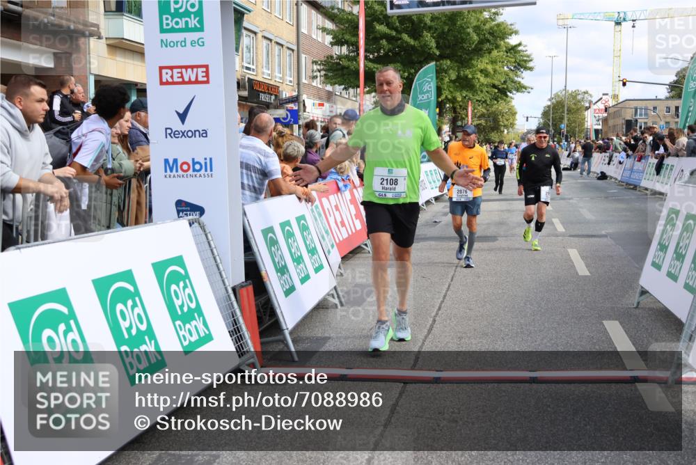 15.09.2024 - PSD Bank Halbmarathon Strokosch-Dieckow http://msf.ph/oto/7088986 15.09.2024 12:29:06 Ziel 2076, 2108, 2157, 2288, 2458, 2715, 3255, 3442 meine-sportfotos.de