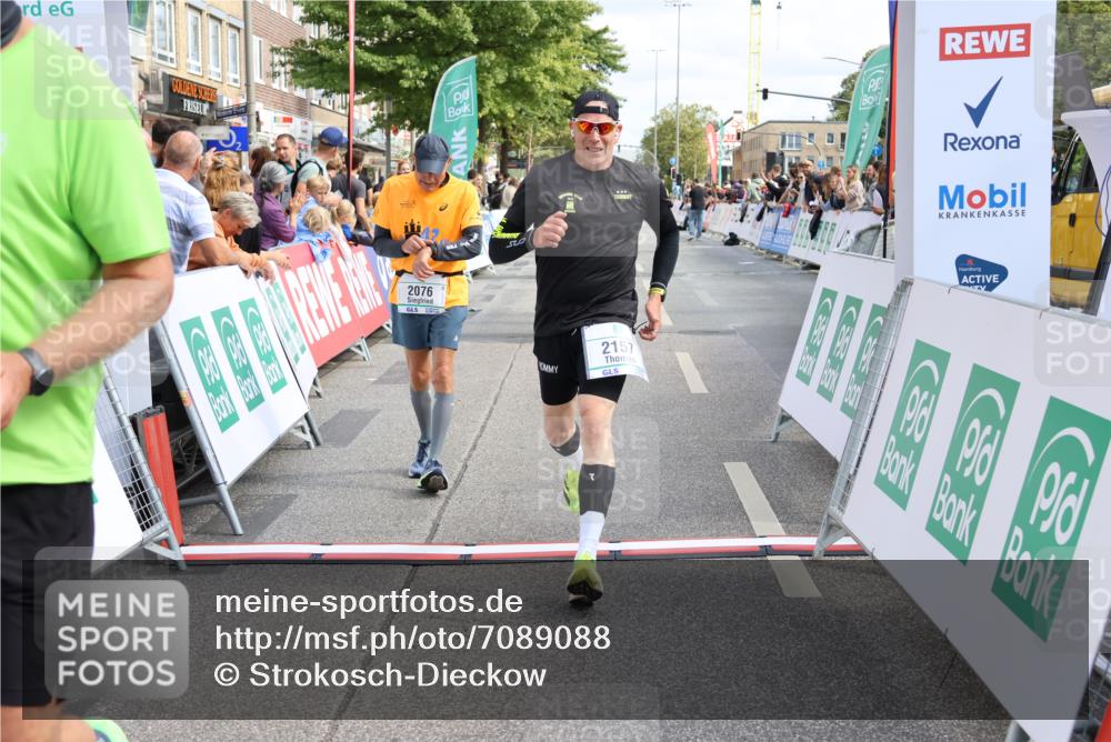 15.09.2024 - PSD Bank Halbmarathon Strokosch-Dieckow http://msf.ph/oto/7089088 15.09.2024 12:29:08 Ziel 2076, 2108, 2157, 2288, 2458, 2715, 3057, 3255, 3325, 3442 meine-sportfotos.de