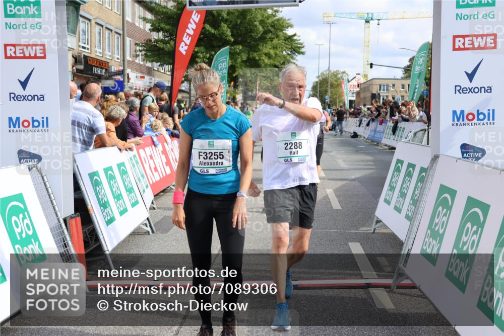 15.09.2024 - PSD Bank Halbmarathon Strokosch-Dieckow http://msf.ph/oto/7089306 15.09.2024 12:29:13 Ziel 2076, 2108, 2157, 2288, 2715, 3057, 3247, 3255, 3266, 3287, 3325 meine-sportfotos.de