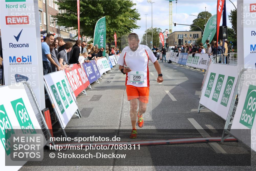 15.09.2024 - PSD Bank Halbmarathon Strokosch-Dieckow http://msf.ph/oto/7089311 15.09.2024 12:40:25 Ziel 2260, 2301, 2395, 2428, 3345, 3503 meine-sportfotos.de