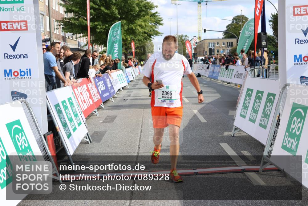 15.09.2024 - PSD Bank Halbmarathon Strokosch-Dieckow http://msf.ph/oto/7089328 15.09.2024 12:40:26 Ziel 2260, 2301, 2395, 2428, 3345, 3503 meine-sportfotos.de