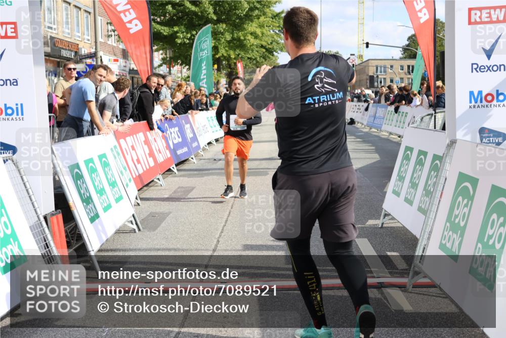 15.09.2024 - PSD Bank Halbmarathon Strokosch-Dieckow http://msf.ph/oto/7089521 15.09.2024 12:40:37 Ziel 1668, 2395, 2428, 3499 meine-sportfotos.de